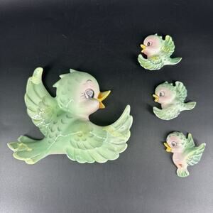 Vintage Lefton Green Bird Mama & 3 babies Wall Hanging Kitsch MCM